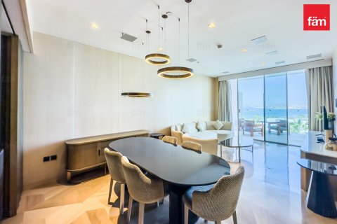 Apartmen di Palm Jumeirah, Dubai, UAE 2 bilik tidur, 192.8 meter persegi № 622659 - foto 2
