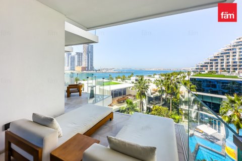 Apartmen di Palm Jumeirah, Dubai, UAE 2 bilik tidur, 192.8 meter persegi № 622659 - foto 1