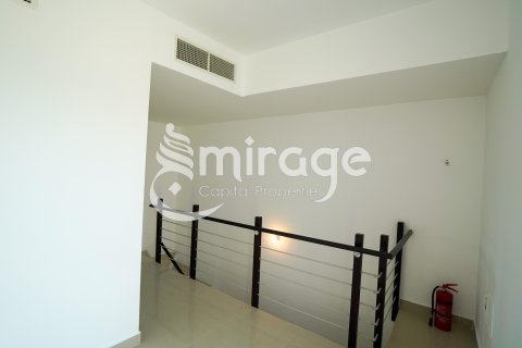 Řadový dům v Al Reef, Abu Dhabi, SAE 2 ložnice, 117.3 m² Č.: 597265 - fotografie 5
