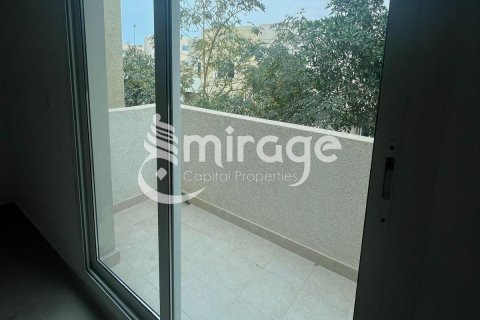 Řadový dům v Al Reef, Abu Dhabi, SAE 2 ložnice, 117.3 m² Č.: 597265 - fotografie 10
