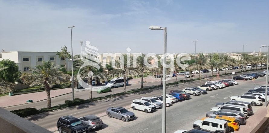 阿联酋 Abu Dhabi Al Reef 公寓  3 卧, 145.9 平方米 , 编号 597266