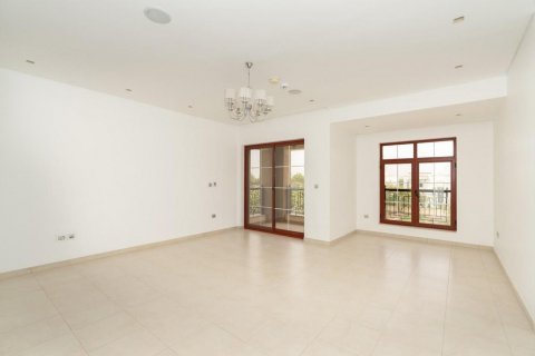 Villa zur Miete in Jumeirah Islands, Dubai, VAE 5 Schlafzimmer, 1293 m2 Nr. 623333 - Foto 9