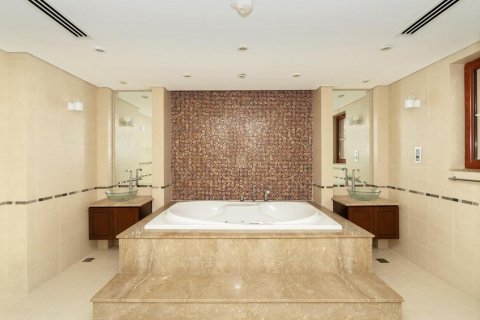 Villa zur Miete in Jumeirah Islands, Dubai, VAE 5 Schlafzimmer, 1293 m2 Nr. 623333 - Foto 17
