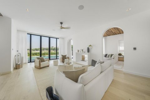 Vilë në Jumeirah Golf Estates, Dubai, Emiratet e Bashkuara Arabe 5 dhoma gjumi, 613 m2. № 623328 - Foto 5