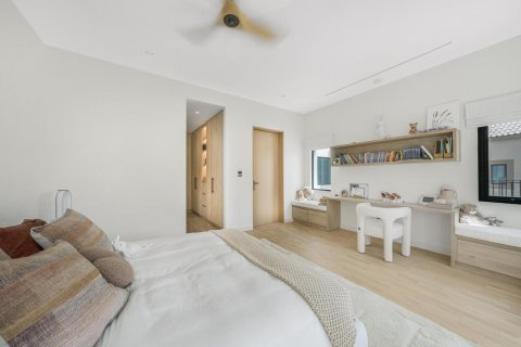 Vilë në Jumeirah Golf Estates, Dubai, Emiratet e Bashkuara Arabe 5 dhoma gjumi, 613 m2. № 623328 - Foto 28