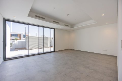Pronë komerciale në Saadiyat Island, Abu Dhabi, Emiratet e Bashkuara Arabe 5 dhoma gjumi, 686 m2. № 594067 - Foto 4