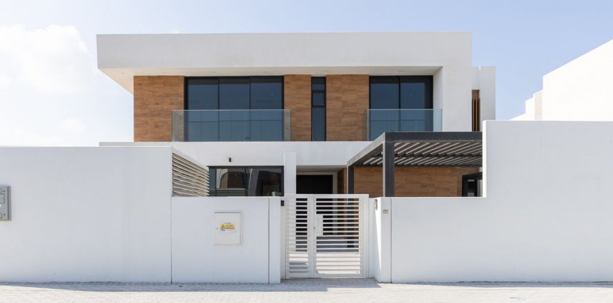 Pronë komerciale në Saadiyat Island, Abu Dhabi, Emiratet e Bashkuara Arabe 5 dhoma gjumi, 686 m2. № 594067