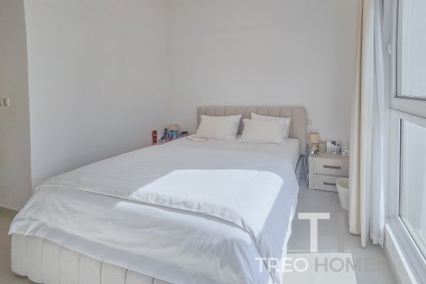 Villa in Dubai, UAE 3 bedrooms, 161 sq.m. № 586484 - photo 9