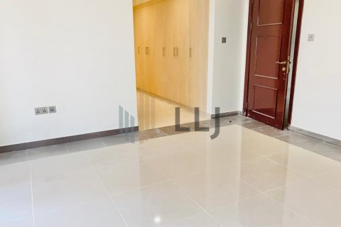 Vilë në Abu Dhabi, Emiratet e Bashkuara Arabe 3 dhoma gjumi, 297.3 m2. № 585705 - Foto 25