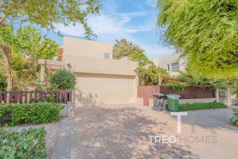 Vila v Arabian Ranches, Dubai, SAE 3 ložnice, 309 m² Č.: 586384 - fotografie 2