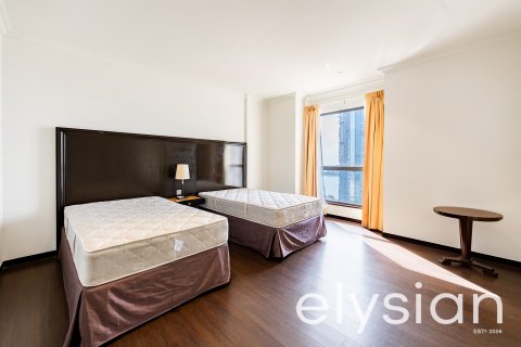 Byt v Jumeirah Beach Residence, Dubai, SAE 4 ložnice, 288 m² Č.: 586311 - fotografie 8
