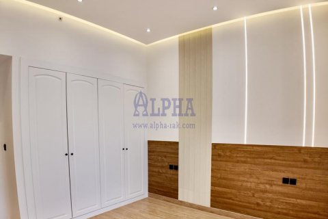 Apartment in Al Hamra Village, Ras Al Khaimah, UAE 1 bedroom, 70.6 sq.m. № 610659 - photo 5