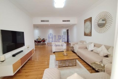 Apartament në Al Hamra Village, Ras Al Khaimah, Emiratet e Bashkuara Arabe 3 dhoma gjumi, 232 m2. № 610658 - Foto 2