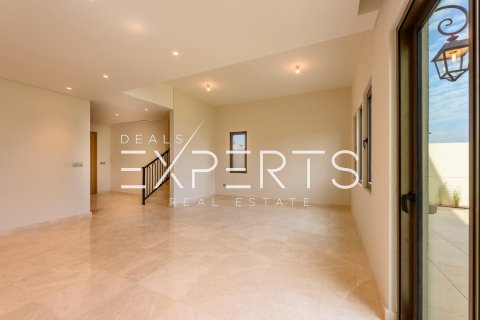Vila v Khalifa City, Abu Dhabi, SAE 3 ložnice, 254.2 m² Č.: 577011 - fotografie 3