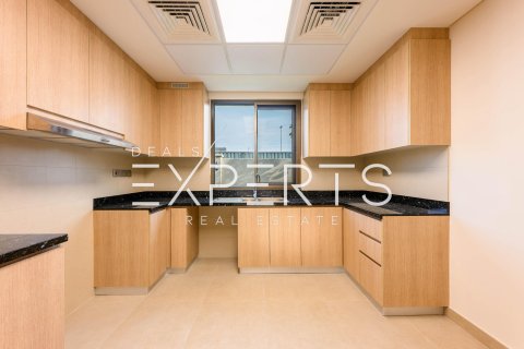 Vila v Khalifa City, Abu Dhabi, SAE 3 ložnice, 254.2 m² Č.: 577011 - fotografie 5