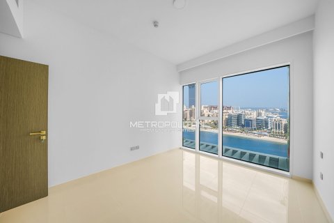 Apartment in Dubai Harbour, Dubai, UAE 1 bedroom, 72 sq.m. № 592507 - photo 12