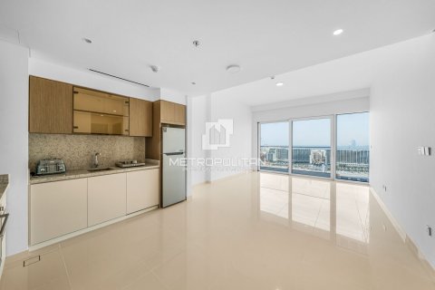 Apartment in Dubai Harbour, Dubai, UAE 1 bedroom, 72 sq.m. № 592507 - photo 13
