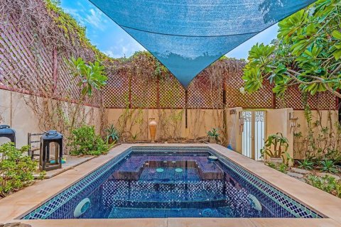 Řadový dům v Al Raha Gardens, Abu Dhabi, SAE 4 ložnice, 240 m² Č.: 594213 - fotografie 5