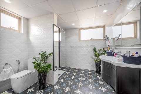 Řadový dům v Al Raha Gardens, Abu Dhabi, SAE 4 ložnice, 240 m² Č.: 594213 - fotografie 12