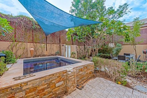 Řadový dům v Al Raha Gardens, Abu Dhabi, SAE 4 ložnice, 240 m² Č.: 594213 - fotografie 4