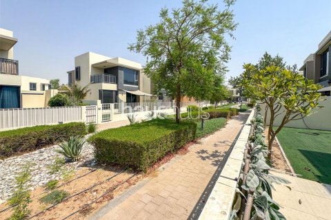 Vilë në Dubai Hills Estate, Dubai, Emiratet e Bashkuara Arabe 4 dhoma gjumi, 288 m2. № 626836 - Foto 2