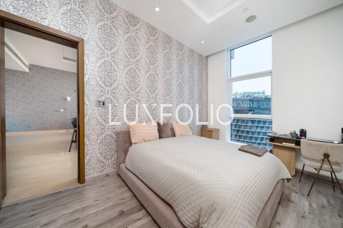 Apartment in Palm Jumeirah, Dubai, UAE 3 bedrooms, 212 sq.m. № 627725 - photo 9
