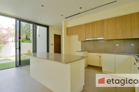 Vilë në Dubai Hills Estate, Dubai, Emiratet e Bashkuara Arabe 4 dhoma gjumi, 436.5 m2. № 595436 - Foto 14