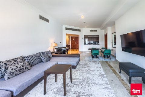 Apartamento en alquiler en Palm Jumeirah, Dubai, EAU 2 dormitorios, 163.4 m2 № 612390 - foto 6