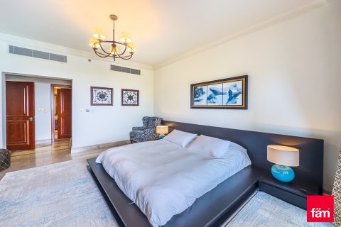 Apartamento en alquiler en Palm Jumeirah, Dubai, EAU 2 dormitorios, 163.4 m2 № 612390 - foto 10