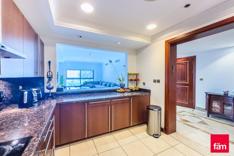 Apartamento en alquiler en Palm Jumeirah, Dubai, EAU 2 dormitorios, 163.4 m2 № 612390 - foto 4