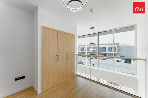 Таунхаус Дубай, БАӘ-да 2 жатын бөлмелер, 107.6 м² № 624892 - фото 6