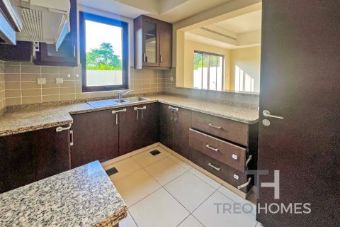 Villa itt: Reem, Dubai, EAE, 3 hálószoba, 200 m², azonosító: 586476 - fénykép 2