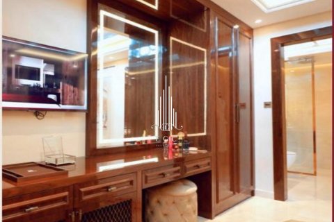 Apartament në Corniche Road, Abu Dhabi, Emiratet e Bashkuara Arabe 5 dhoma gjumi, 180.4 m2. № 550332 - Foto 11