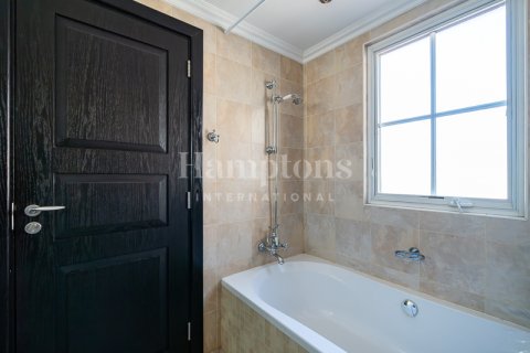 Vila v Jumeirah Golf Estates, Dubai, SAE 4 ložnice, 347.17851100 m² Č.: 595462 - fotografie 22