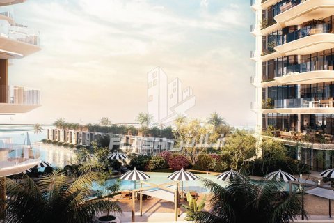 Apartment in Al Hamra Village, Ras Al Khaimah, UAE 3 bedrooms, 180.1 sq.m. № 611733 - photo 1