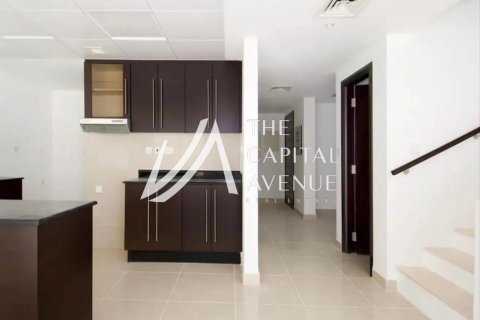 Řadový dům v Al Reef, Abu Dhabi, SAE 2 ložnice, 170 m² Č.: 604734 - fotografie 7