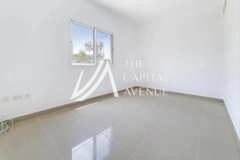 Řadový dům v Al Reef, Abu Dhabi, SAE 2 ložnice, 170 m² Č.: 604734 - fotografie 4