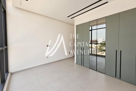 Vila na Yas Island, Abu Dhabi, SAE 5 ložnice, 550 m² Č.: 604735 - fotografie 11