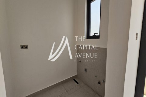 Vila na Yas Island, Abu Dhabi, SAE 5 ložnice, 550 m² Č.: 604735 - fotografie 28