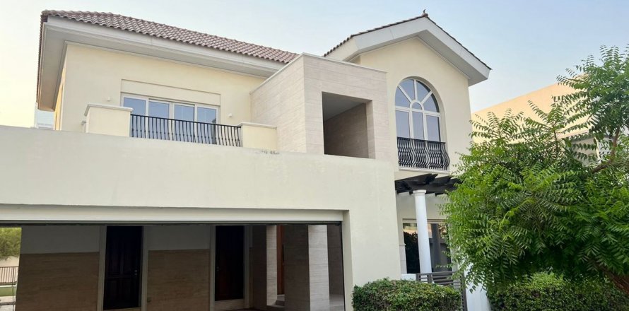 Vila v Dubai, SAE 5 ložnice, 797.4 m² Č.: 621986