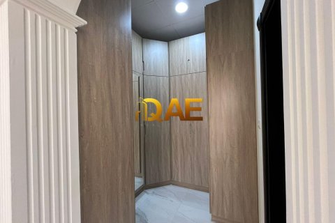Villa in Dubai, UAE 7 bedrooms, 1349.2 sq.m. № 575994 - photo 16