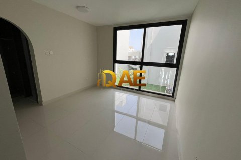 וילה להשכרה ב Mirdif, Dubai, איחוד האמירויות  4 חדרי שינה, 144.2 מ"ר, מספר 575995 - תמונה 19