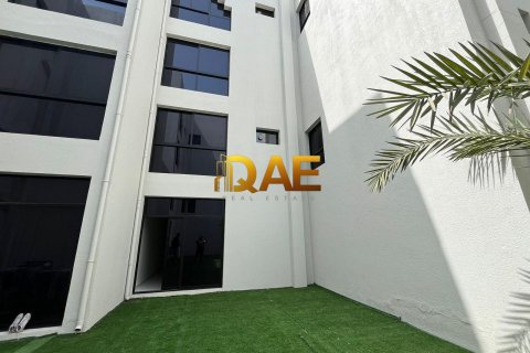 וילה להשכרה ב Mirdif, Dubai, איחוד האמירויות  4 חדרי שינה, 144.2 מ"ר, מספר 575995 - תמונה 1