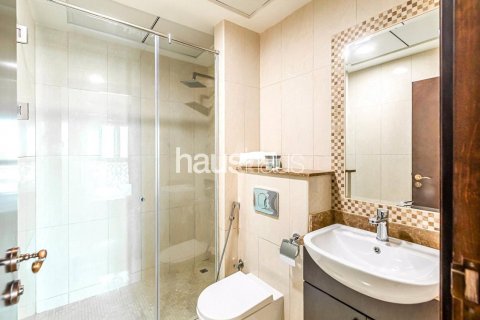 Apartment in Palm Jumeirah, Dubai, UAE 3 bedrooms, 219 sq.m. № 625790 - photo 13