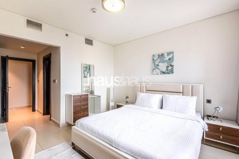 Apartment in Palm Jumeirah, Dubai, UAE 3 bedrooms, 219 sq.m. № 625790 - photo 15