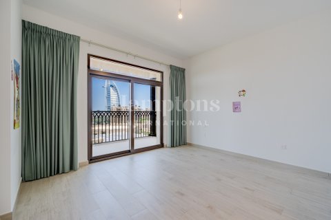 Byt v Umm Suqeim, Dubai, SAE 3 ložnice, 246.93617400 m² Č.: 595866 - fotografie 8