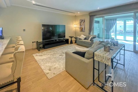 Vilë në Jumeirah Park, Dubai, Emiratet e Bashkuara Arabe 4 dhoma gjumi, 403 m2. № 595563 - Foto 12