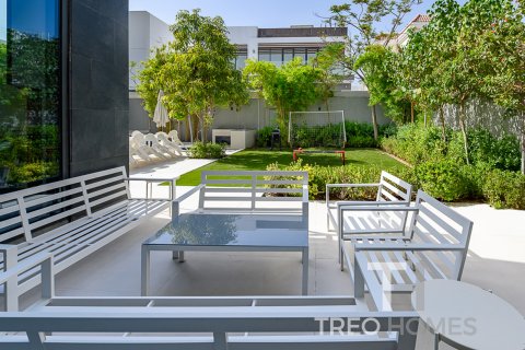 Üürile anda villa asukohaga Jumeirah Park, Dubai, AÜE: 5 magamistoaga, 480 m² Nr 595562 - pilt 11