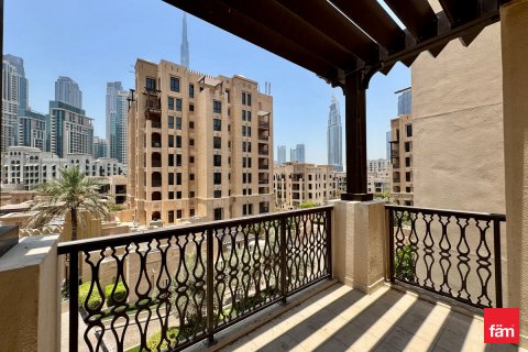 Apartment in Old Town, Dubai, UAE 1 bedroom, 76.1 sq.m. № 612744 - photo 25