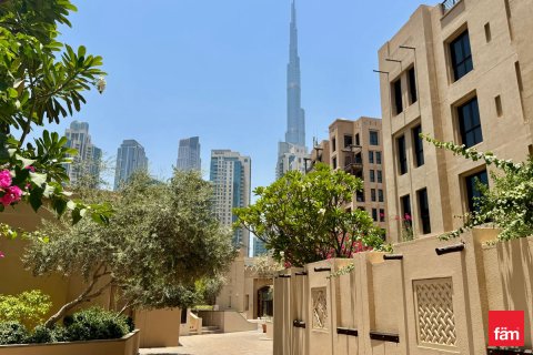 Apartment in Old Town, Dubai, UAE 1 bedroom, 76.1 sq.m. № 612744 - photo 20